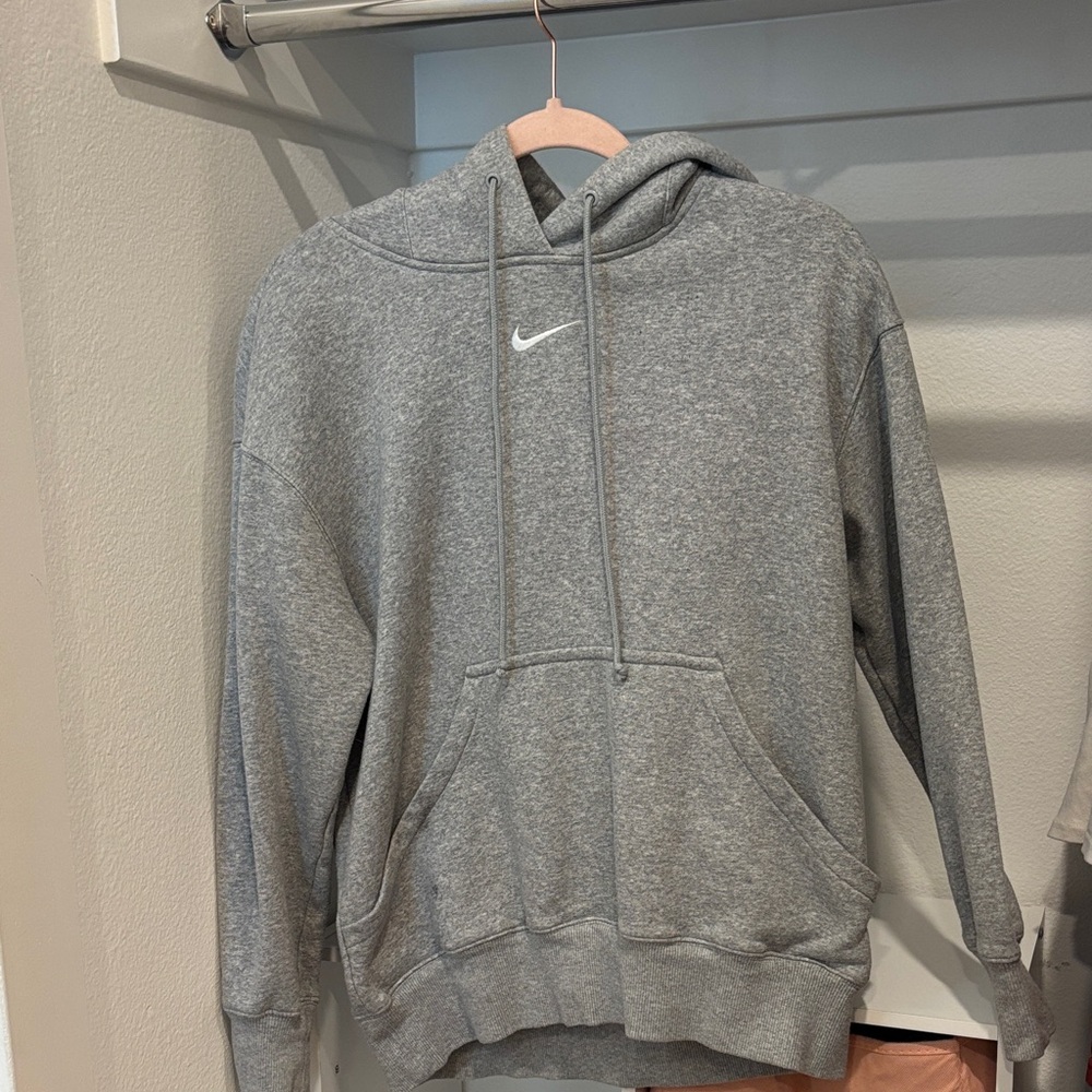 Nike Men's Heather Gray Hoodie
